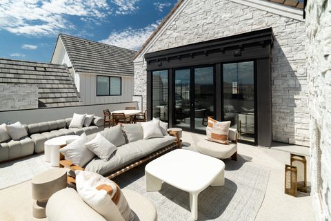 Tiny photo for 5366 S CYAN LN, Saint George, UT 84790 (MLS # 2101382)