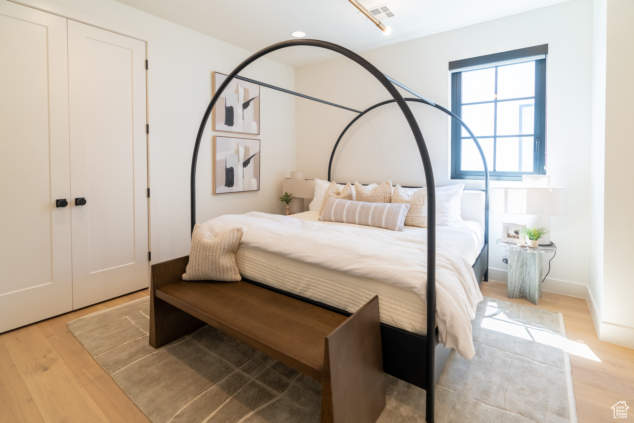 DESERT COLOR - Residential