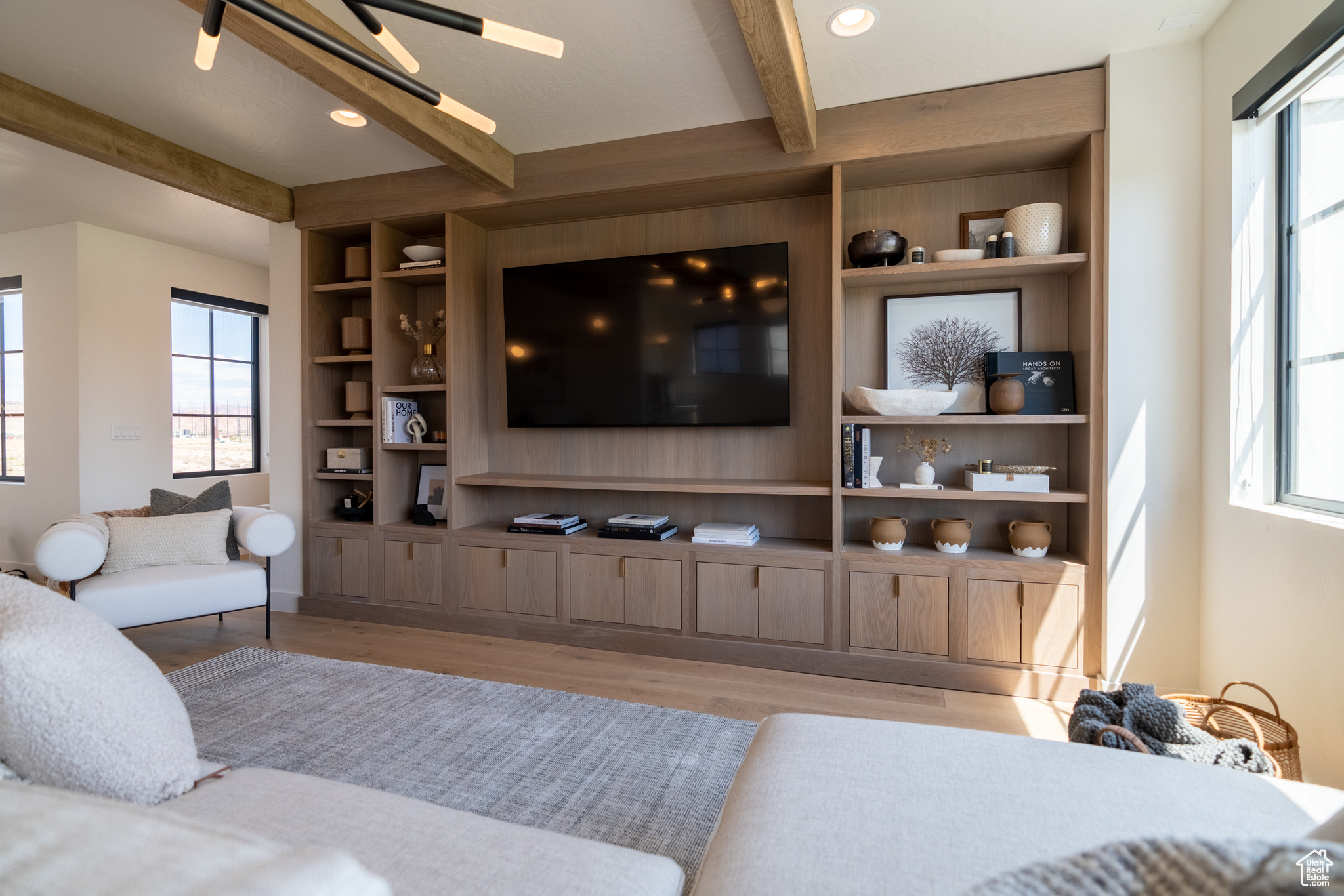 DESERT COLOR - Residential