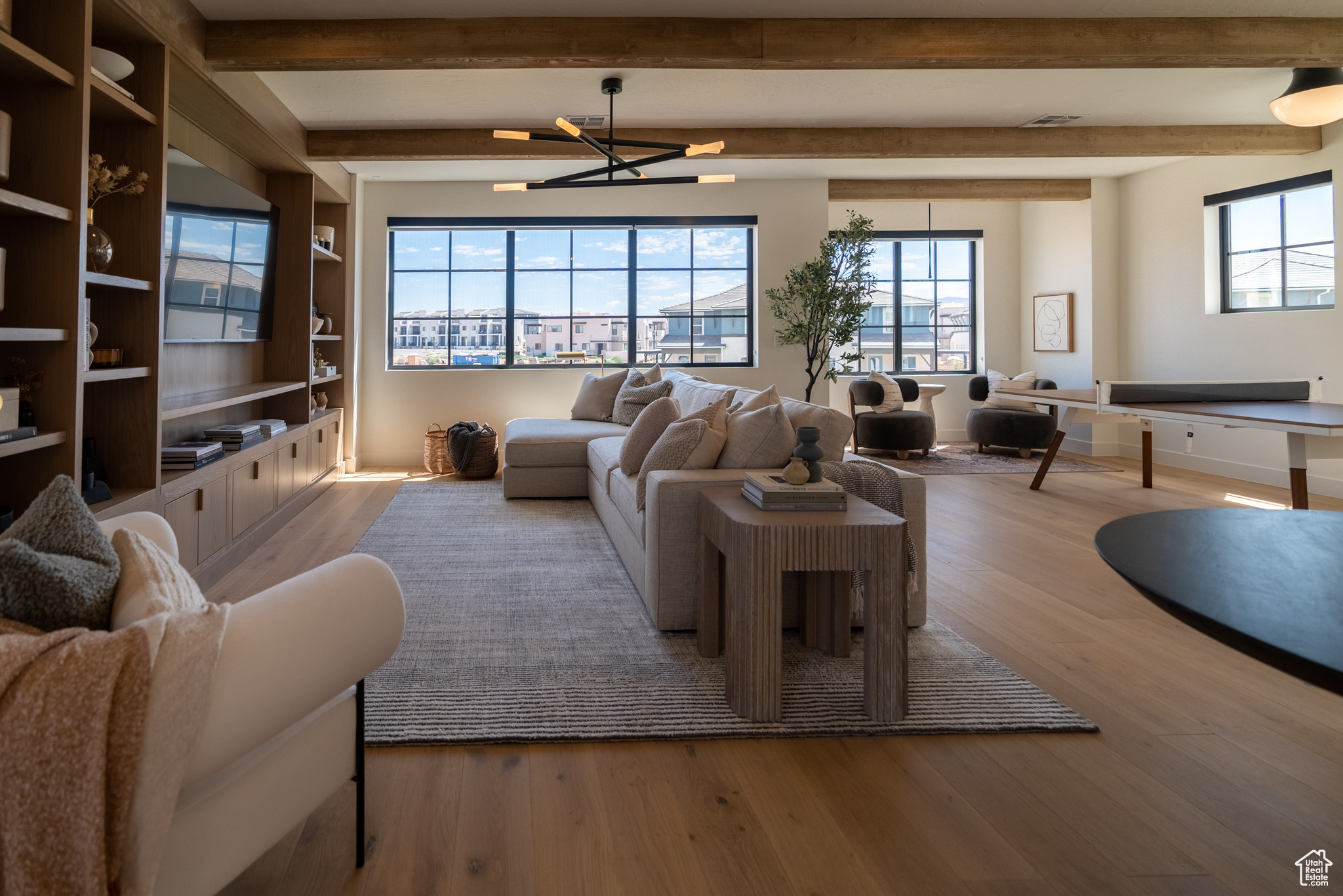 DESERT COLOR - Residential