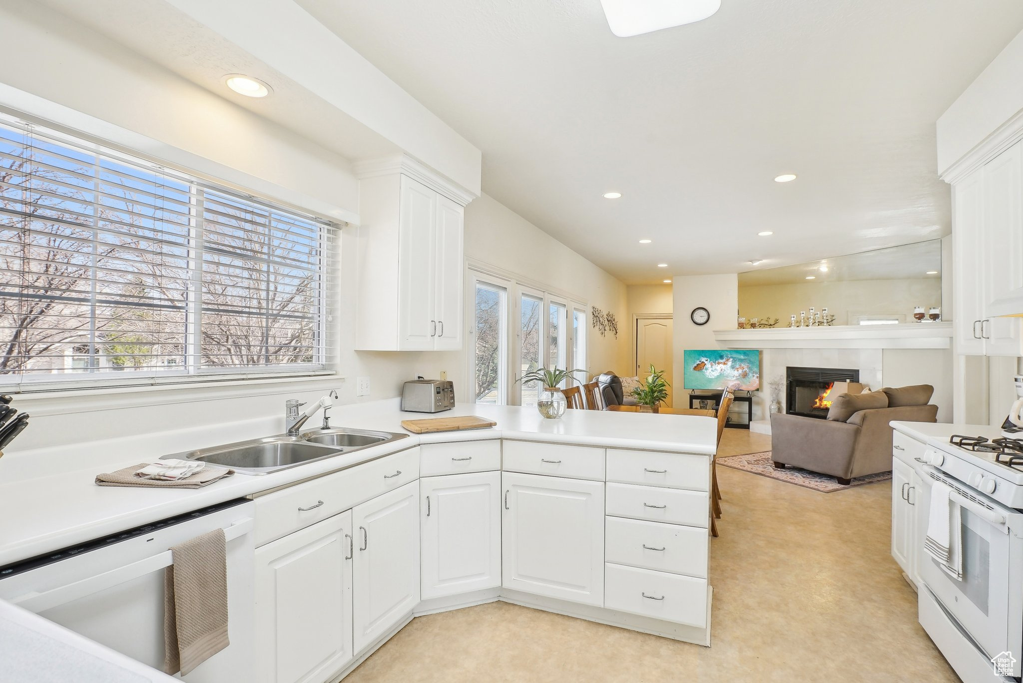 SNYDERS MILL SUBDIVISION - Residential