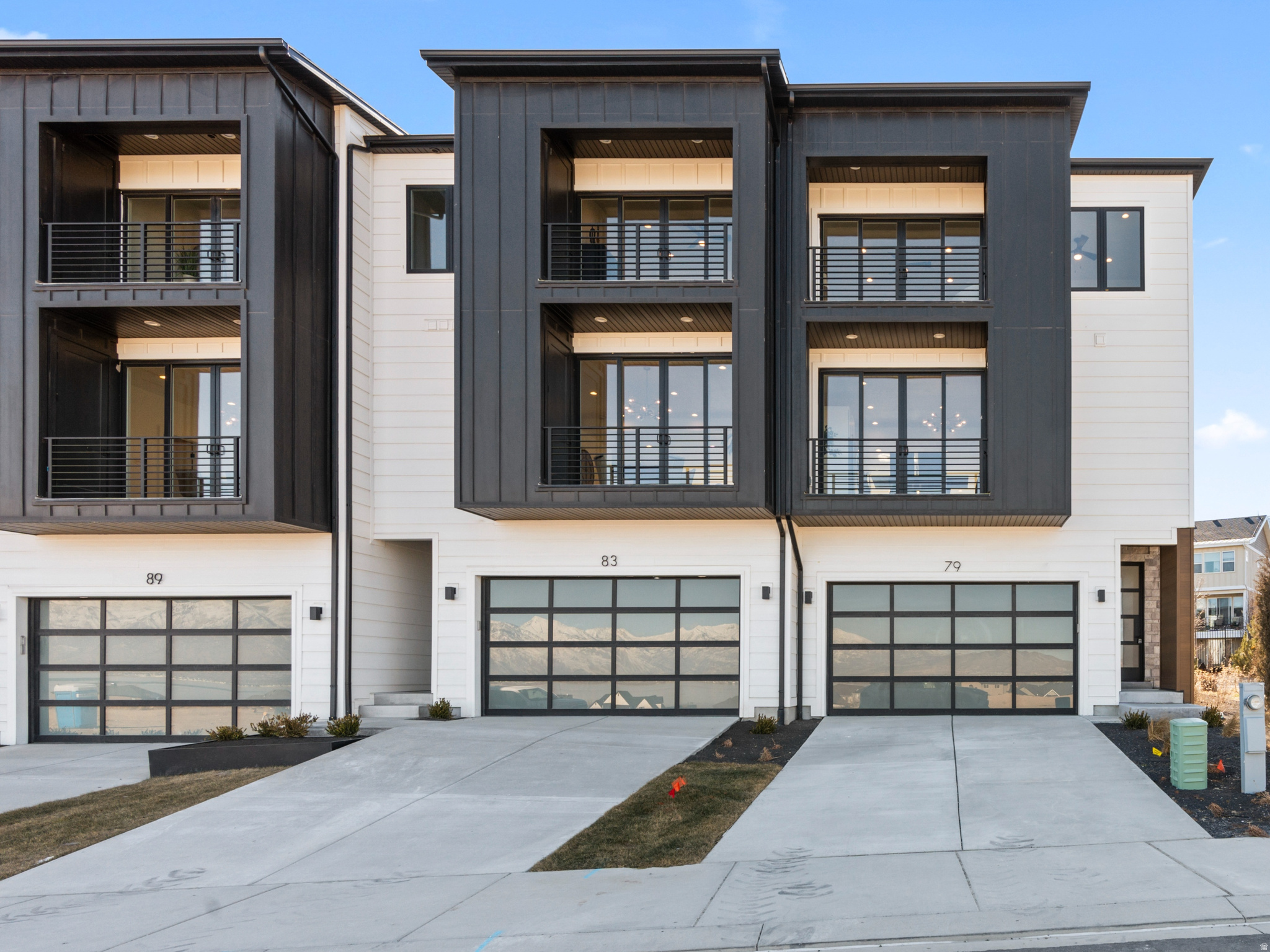 FAIRWAY TOWNHOMES - Residential