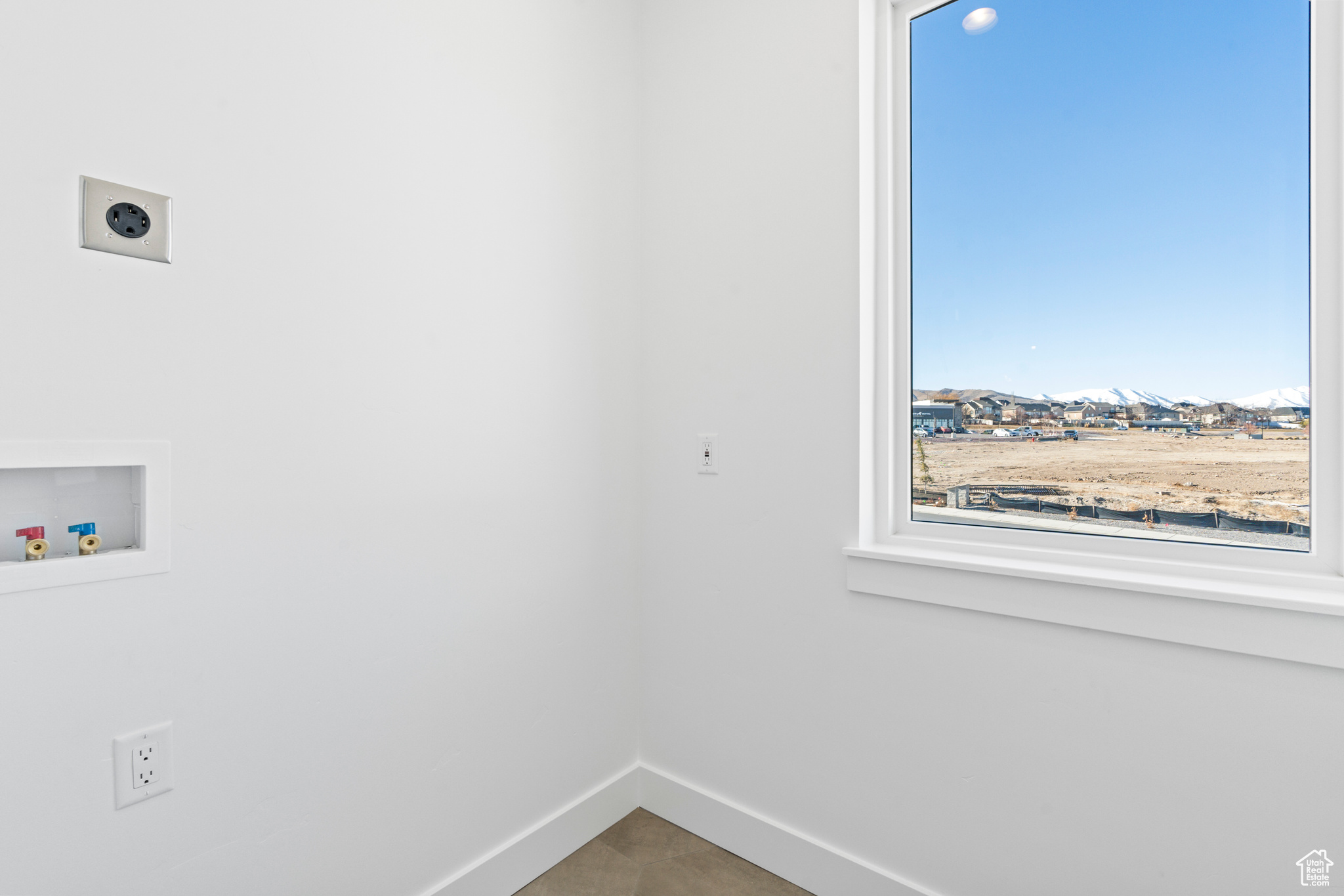 FAIRWAY TOWNHOMES - Residential