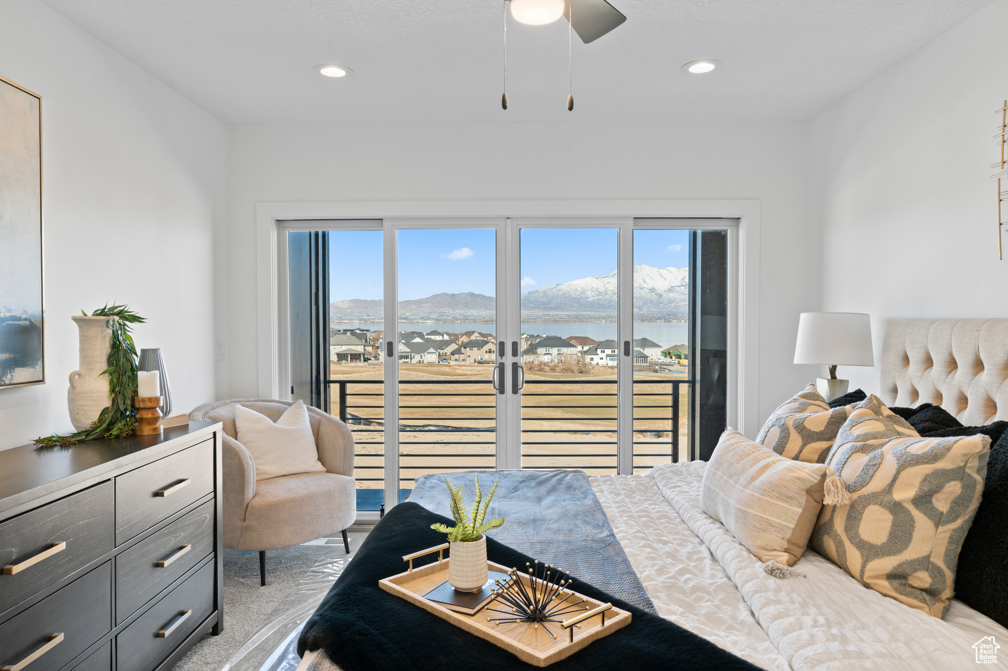 FAIRWAY TOWNHOMES - Residential