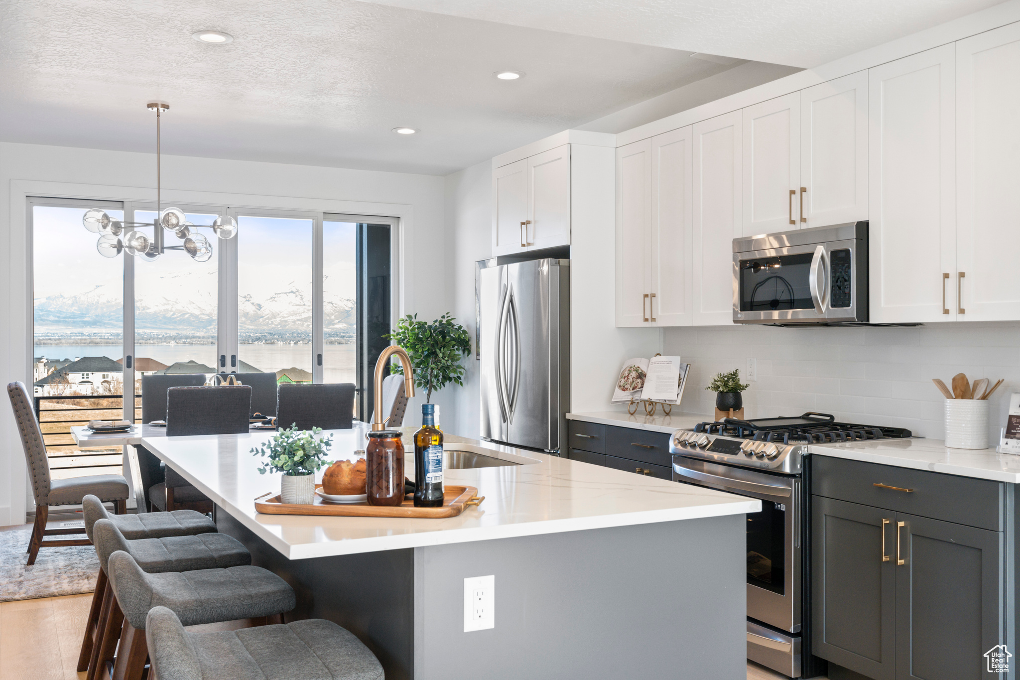 FAIRWAY TOWNHOMES - Residential