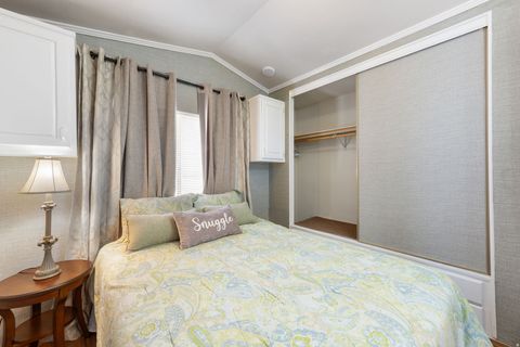 Tiny photo for 840 N TWIN LAKES DR #238, Saint George, UT 84770 (MLS # 2171356)