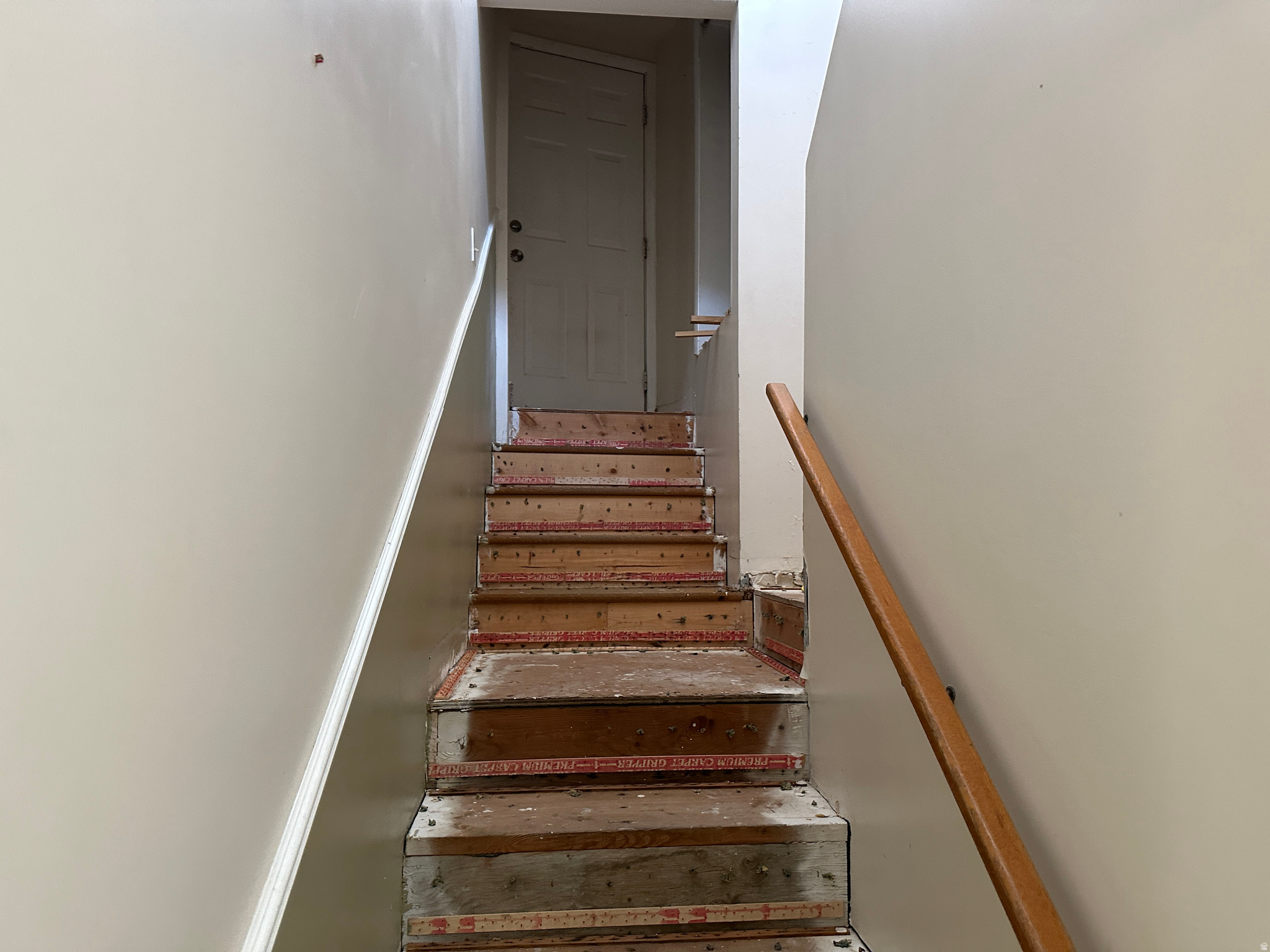 GLENMOOR COUNTRY ESTATES - Residential