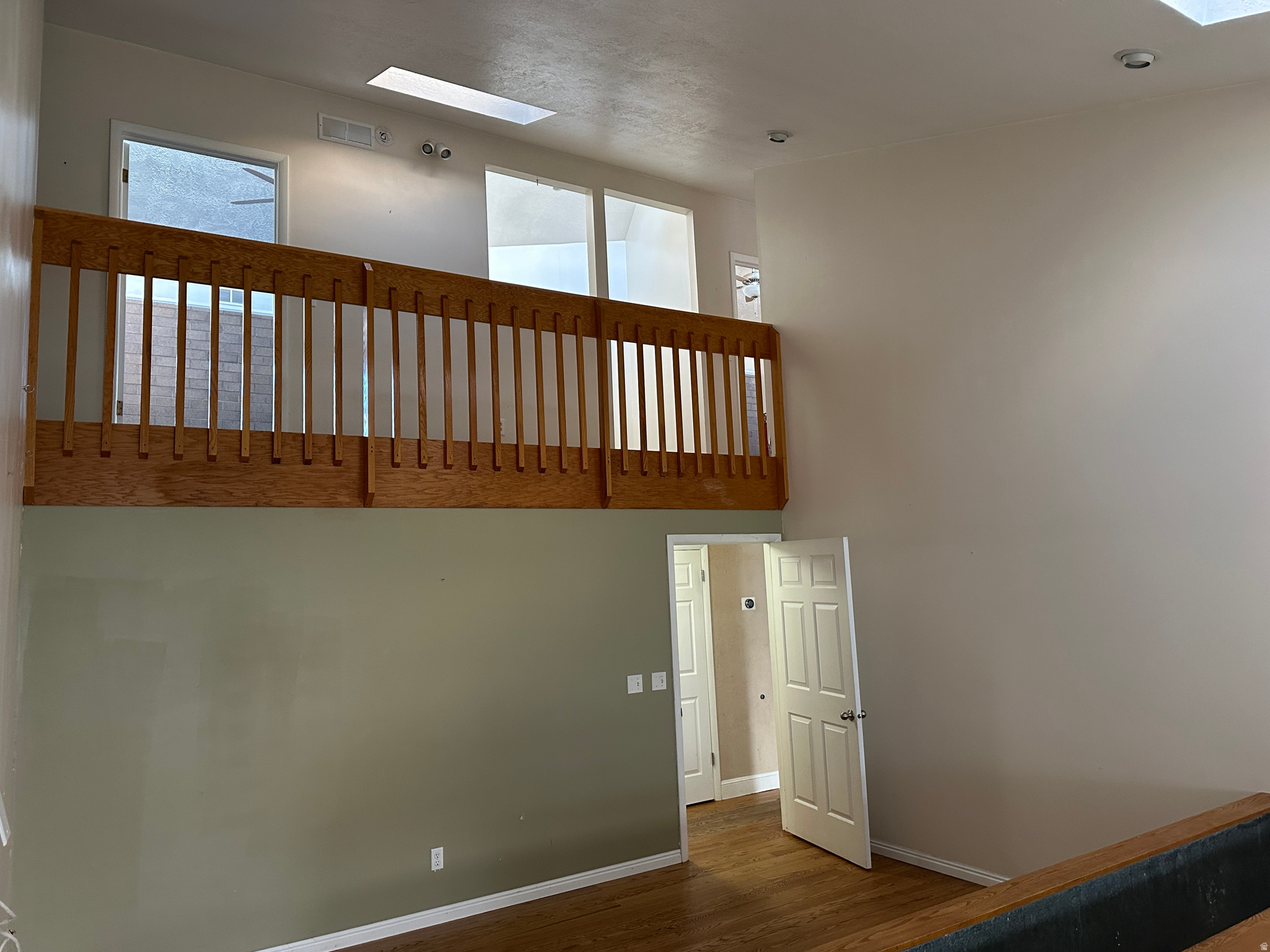 GLENMOOR COUNTRY ESTATES - Residential