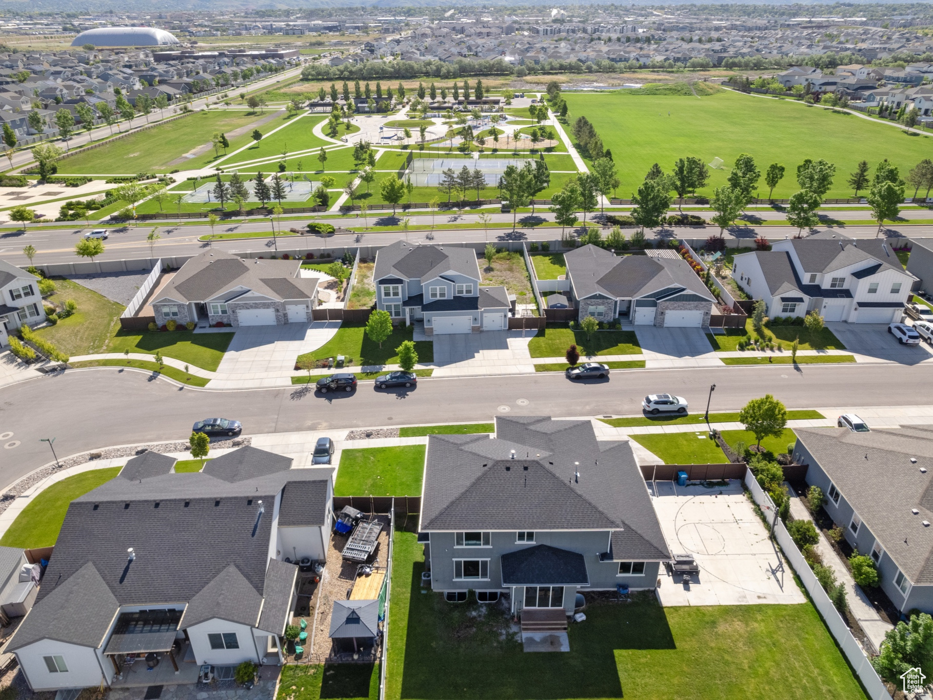WATERS EDGE PHASE 3 - Residential