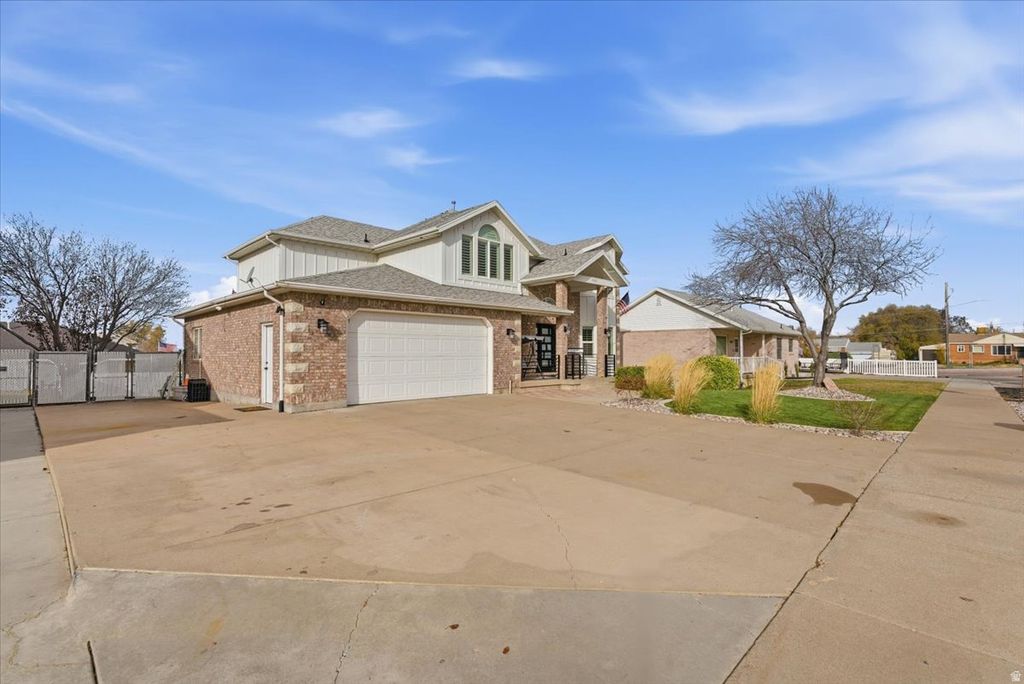 Photo of 4047 S 2175 W, Roy, UT 84067 (MLS # 2128678)
