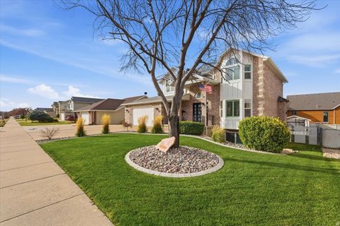 Tiny photo for 4047 S 2175 W, Roy, UT 84067 (MLS # 2128678)