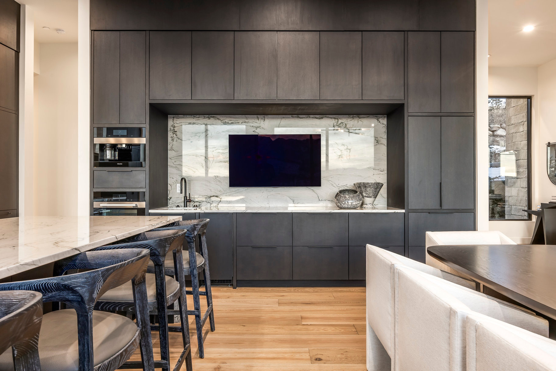 THE SUMMIT - Residential