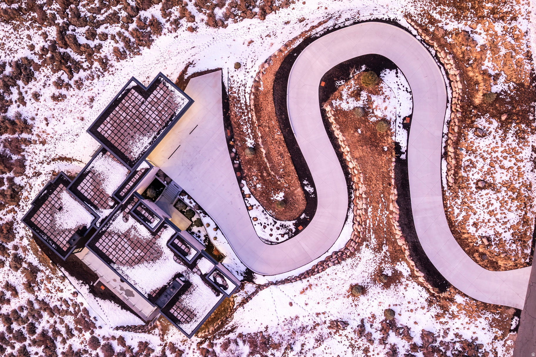 THE SUMMIT - Residential