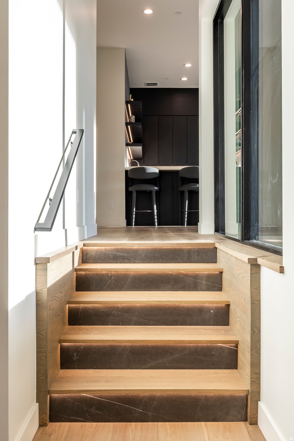 THE SUMMIT - Residential