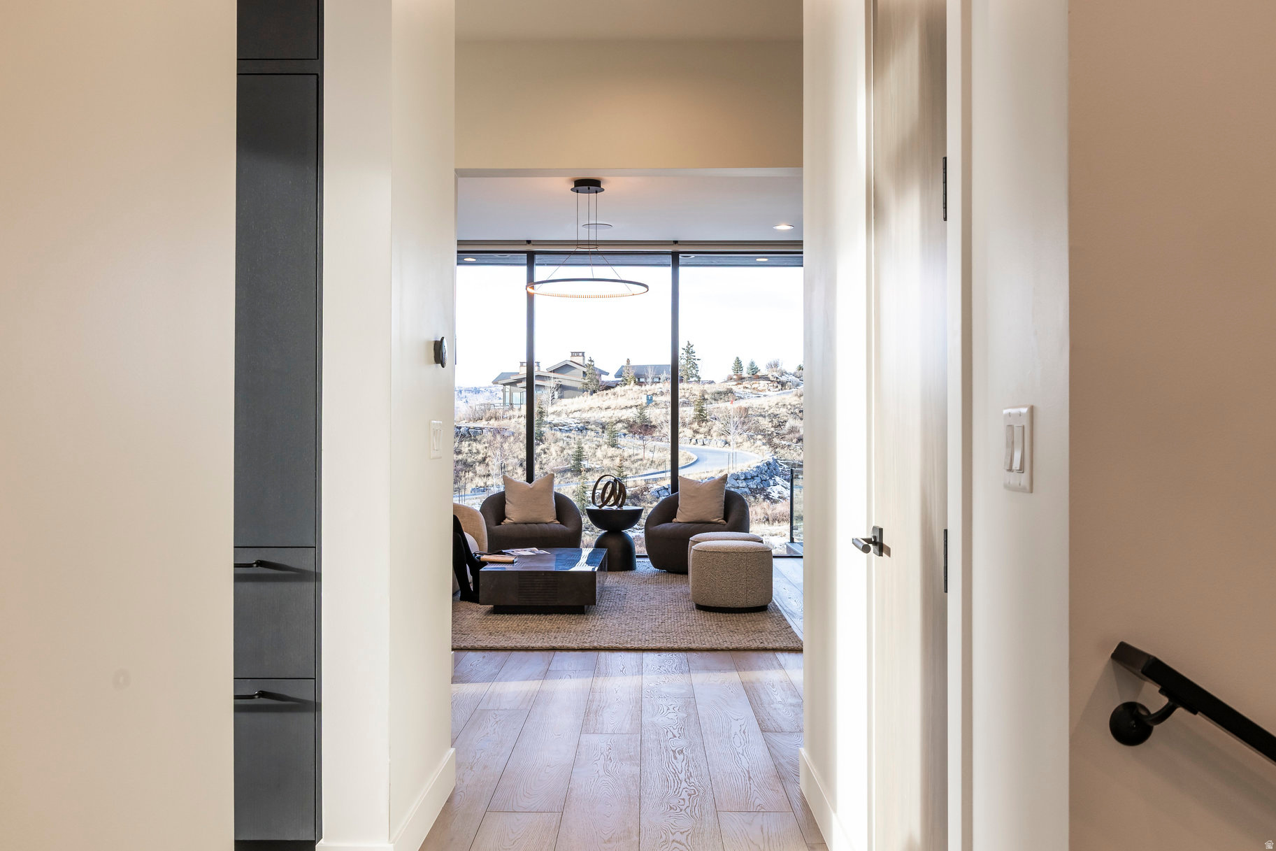 THE SUMMIT - Residential