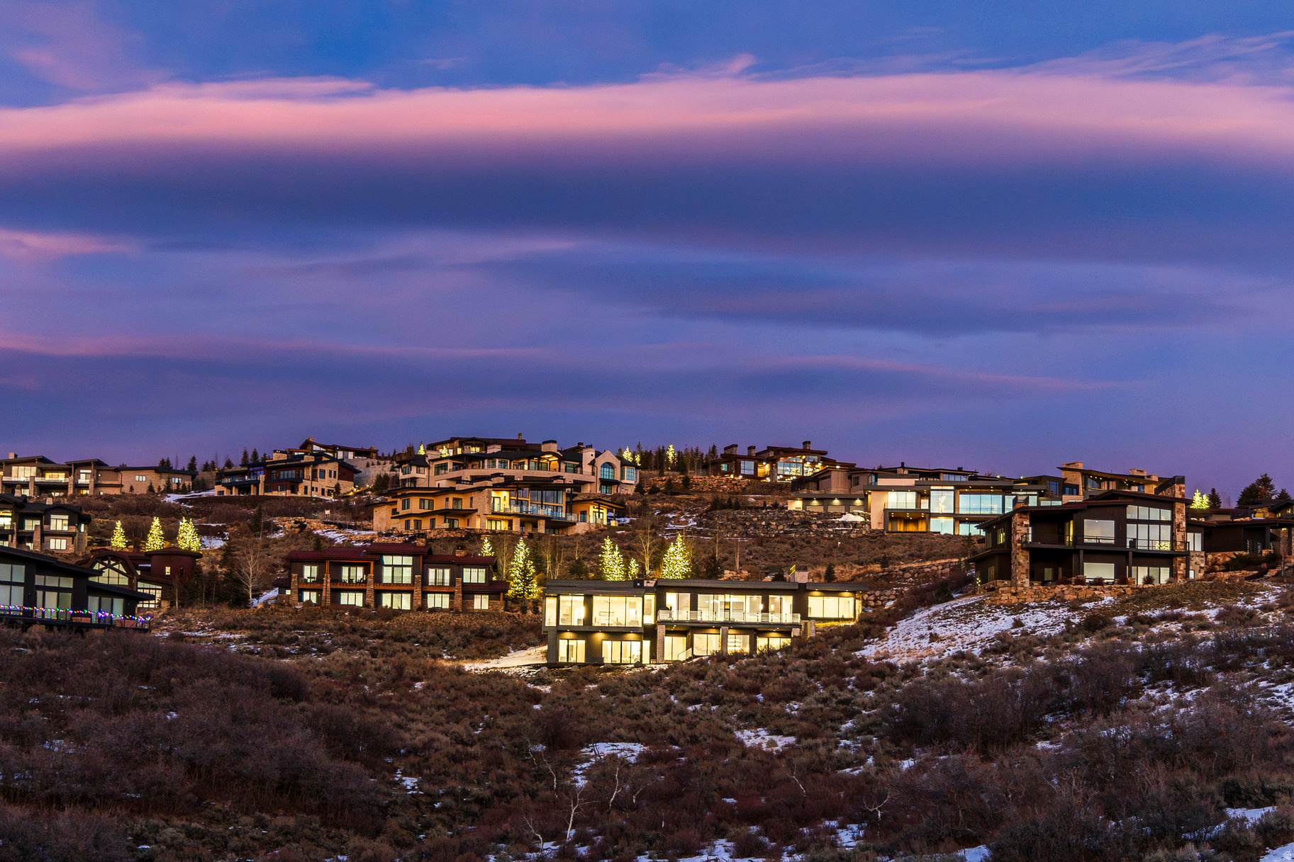 THE SUMMIT - Residential