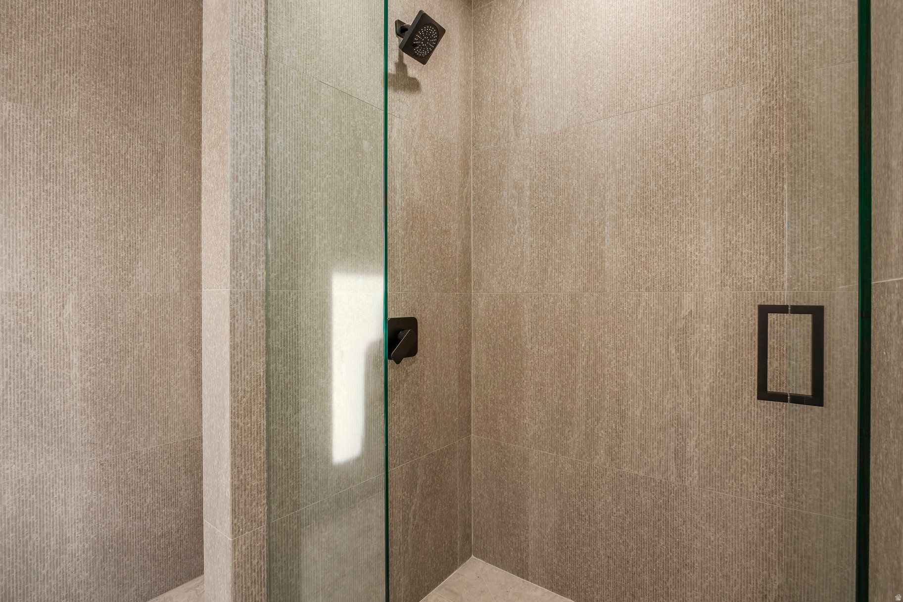 THE SUMMIT - Residential