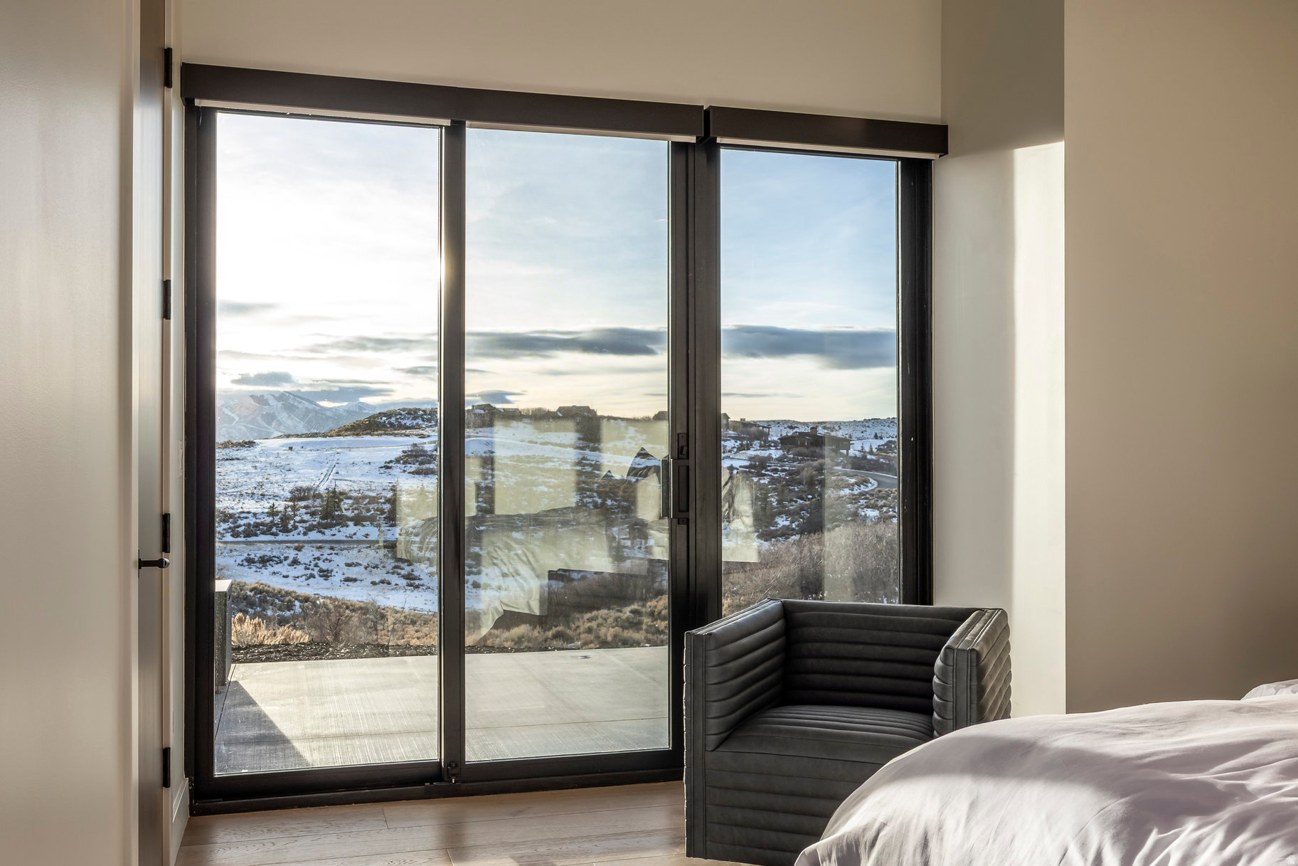 THE SUMMIT - Residential