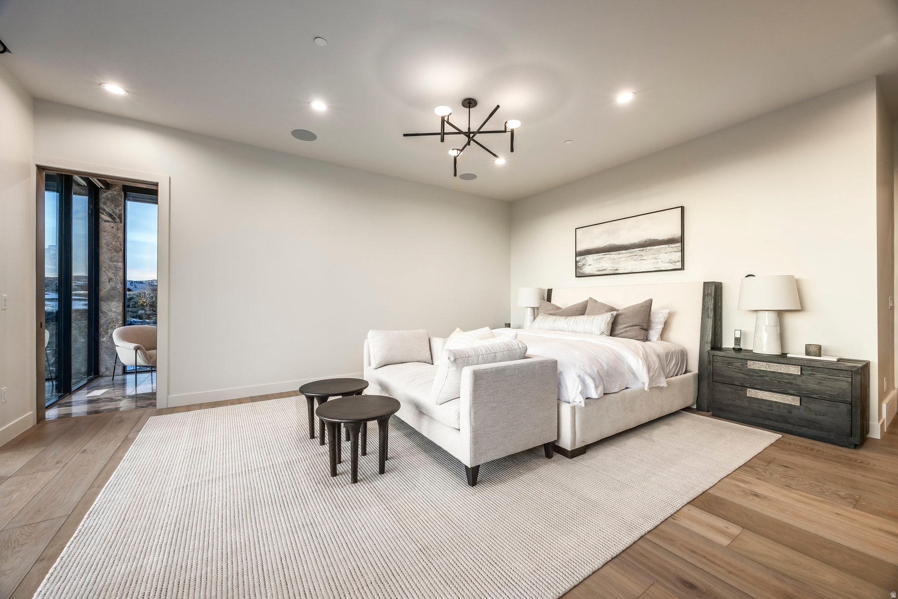 THE SUMMIT - Residential