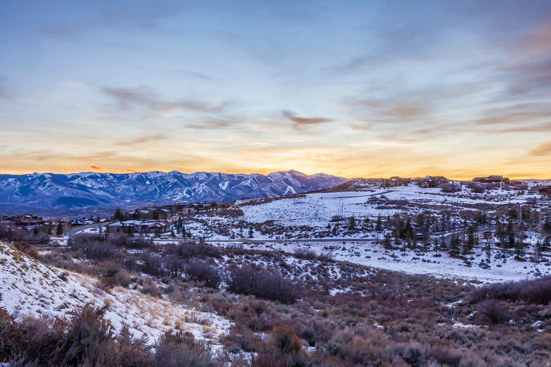 THE SUMMIT - Residential