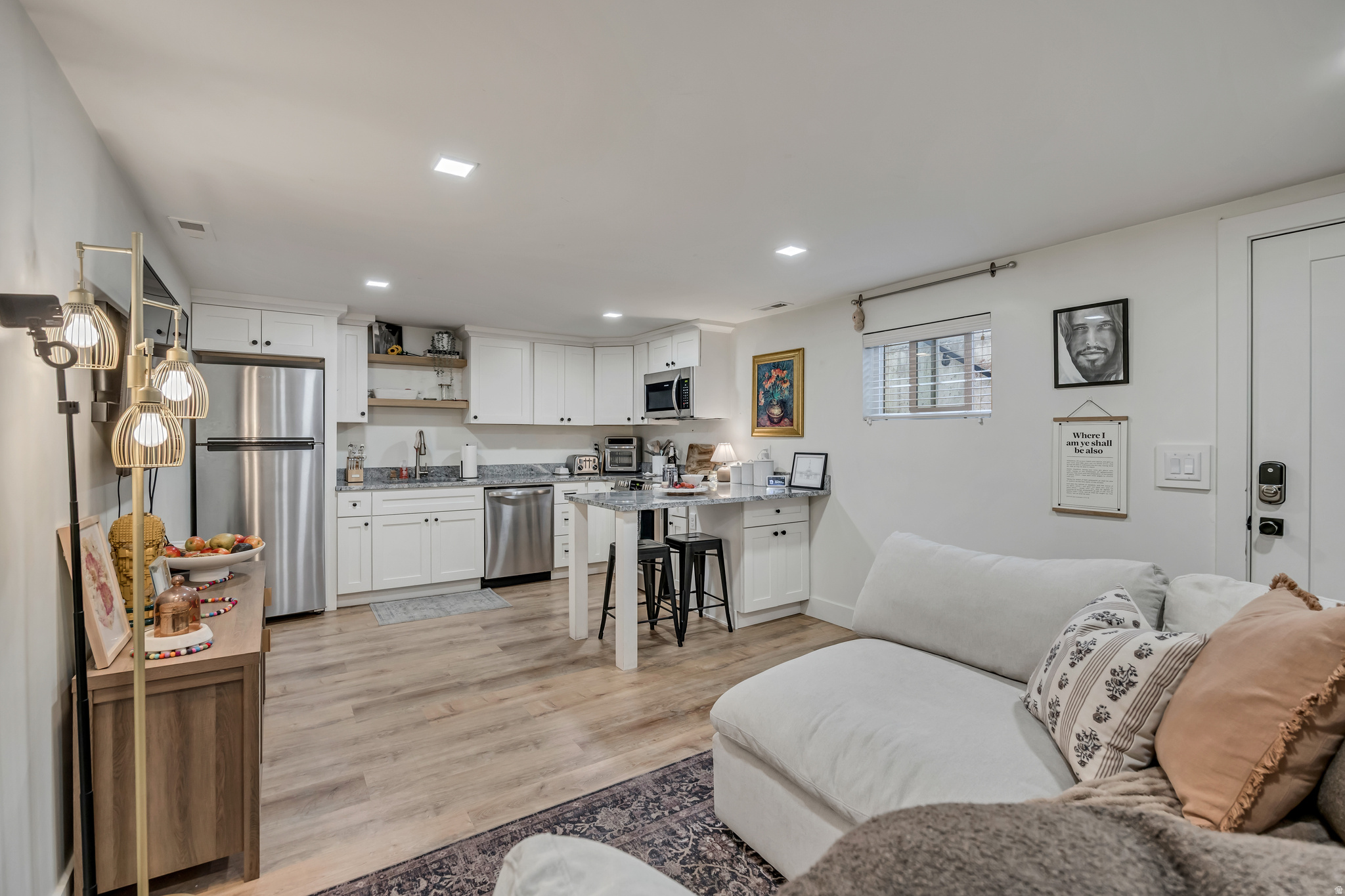 CONNELLY HEIGHTS - Residential