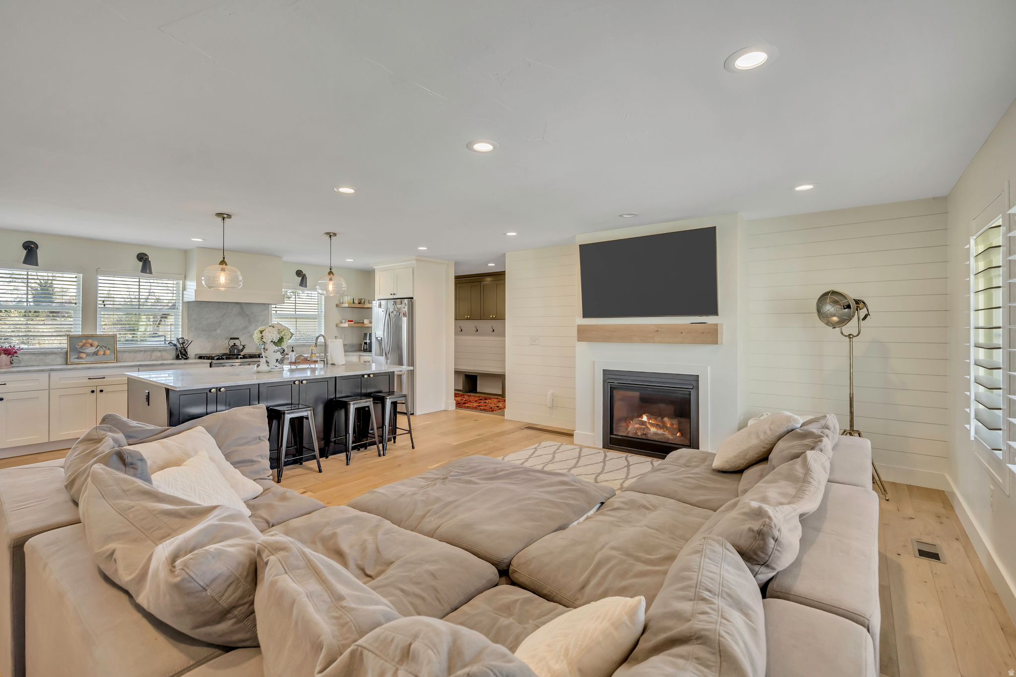 CONNELLY HEIGHTS - Residential