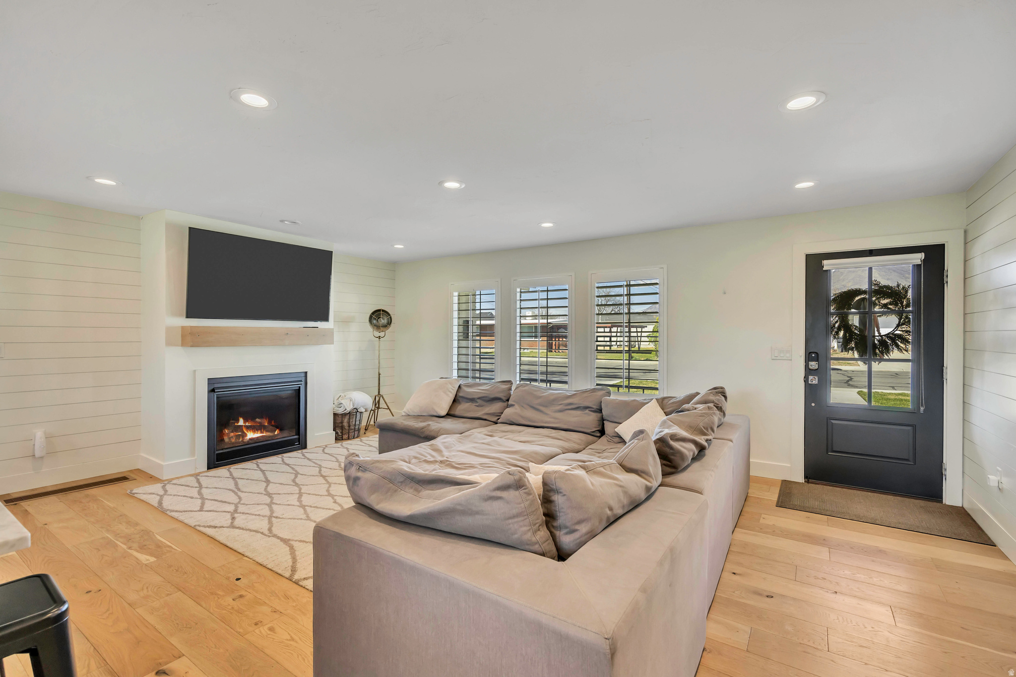 CONNELLY HEIGHTS - Residential