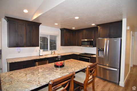 Tiny photo for 1146 S 50 E, Salem, UT 84653 (MLS # 2118790)