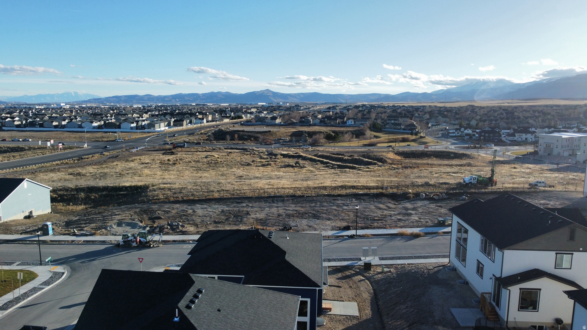 OQUIRRH WEST - Residential