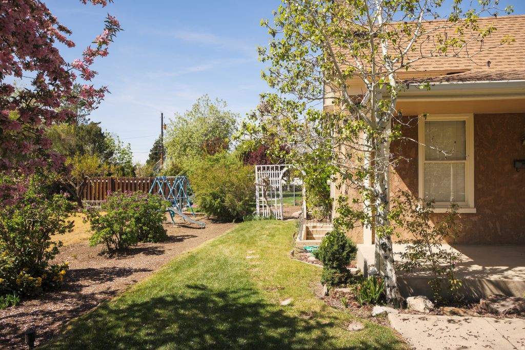 Photo of 206 S 300 W, Brigham City, UT 84302 (MLS # 2149642)