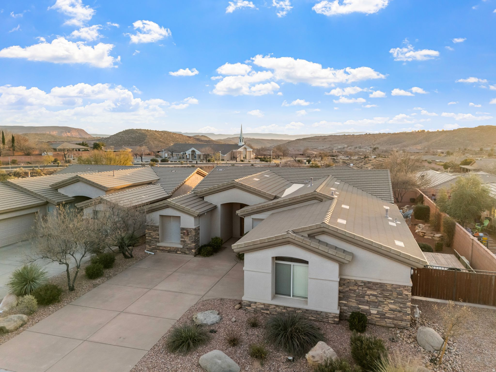 CORAL CANYON 1 - Residential