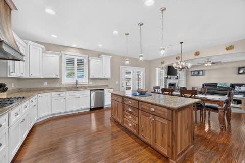 Tiny photo for 278 E LARSEN LN, Harrisville, UT 84404 (MLS # 2180679)