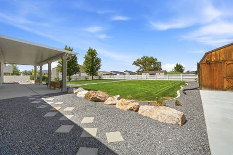 Tiny photo for 278 E LARSEN LN, Harrisville, UT 84404 (MLS # 2180679)