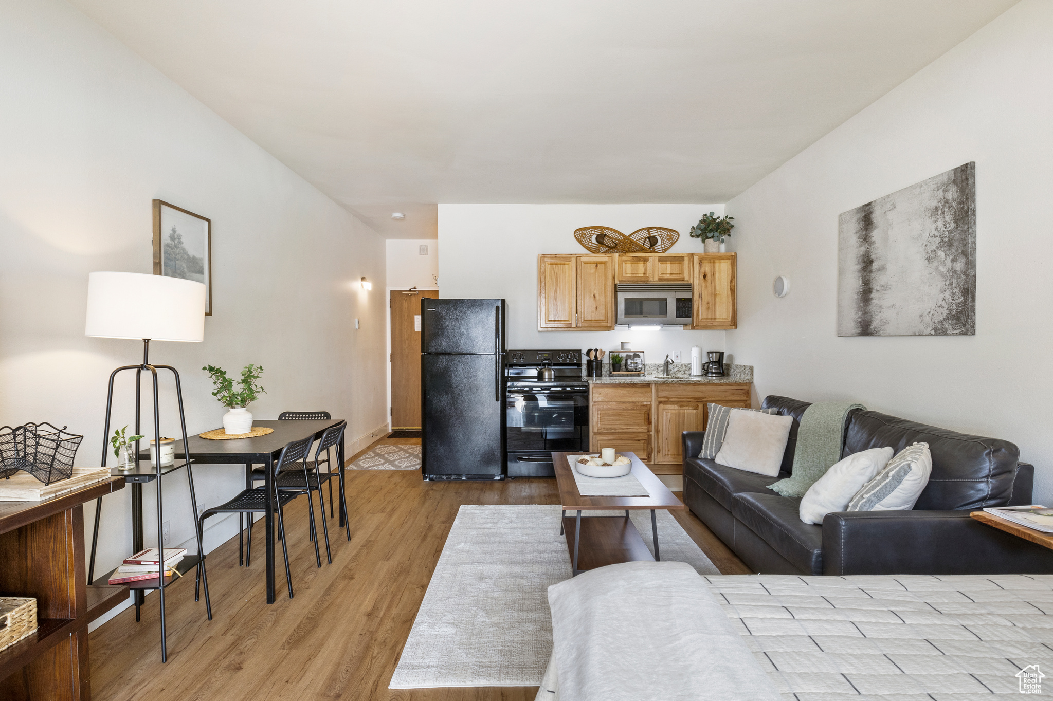 PROSPECTOR SQUARE CONDO - Residential