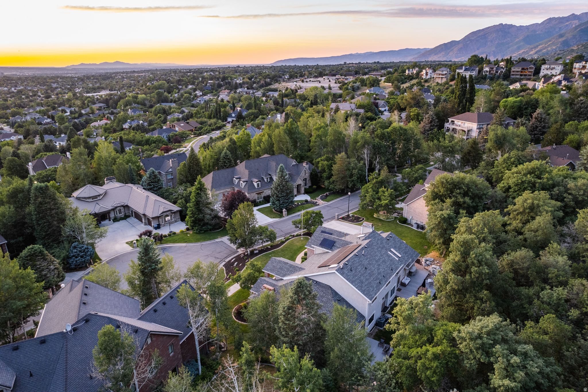 COVE AT HIDDEN VALLE - Residential