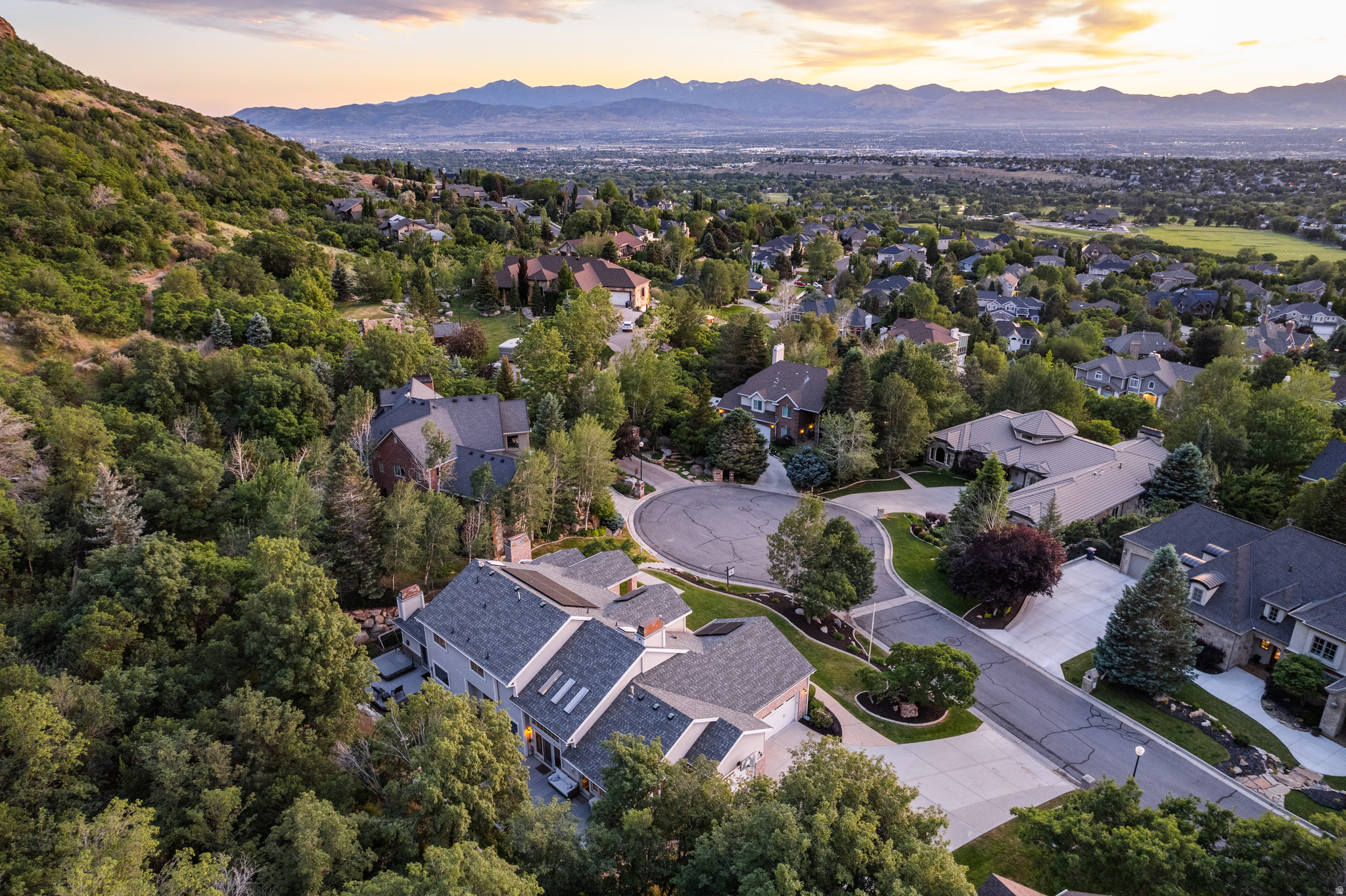 COVE AT HIDDEN VALLE - Residential