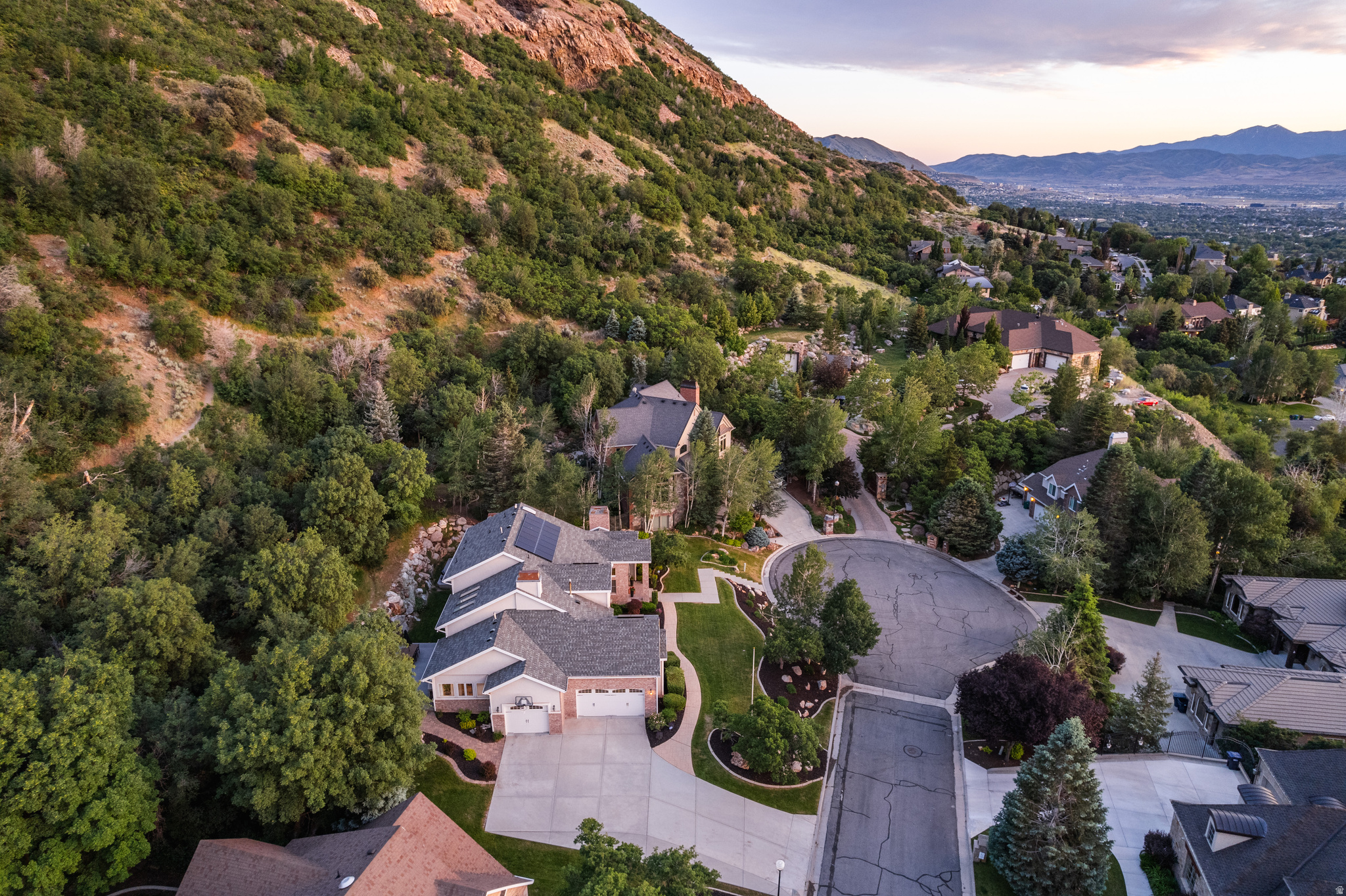 COVE AT HIDDEN VALLE - Residential