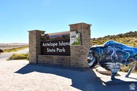 Tiny photo for 1692 N 1600 W, Layton, UT 84041 (MLS # 2125526)