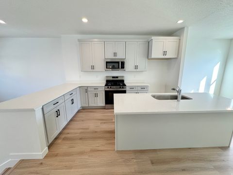 Tiny photo for 1692 N 1600 W, Layton, UT 84041 (MLS # 2125526)