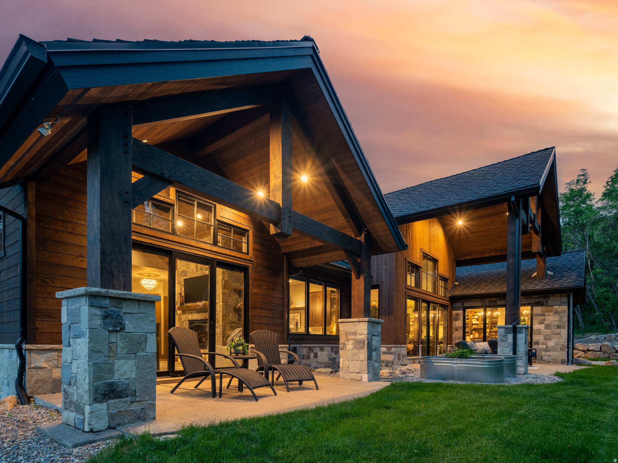 PINEVIEW OVERLOOK - Residential