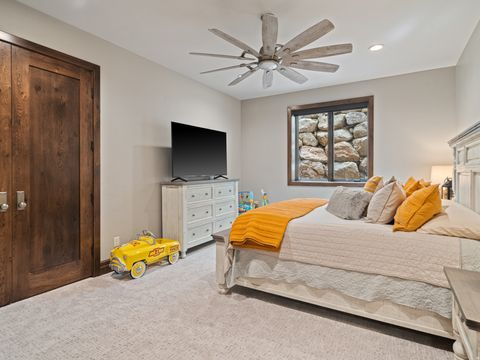 Tiny photo for 1156 N VALLEY VIEW DR, Eden, UT 84310 (MLS # 2130436)