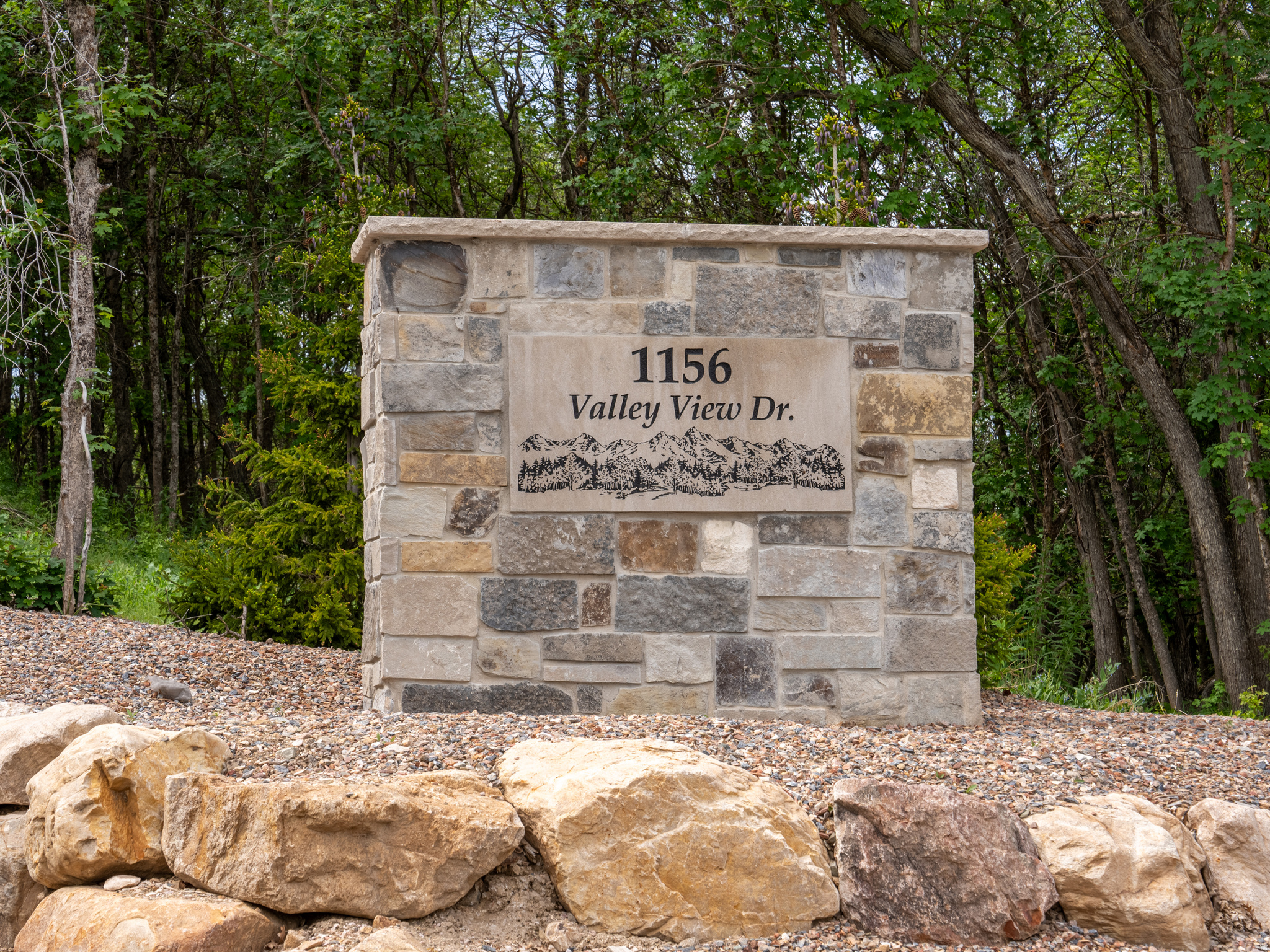 PINEVIEW OVERLOOK - Residential