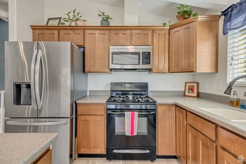 Tiny photo for 1097 W 850 S, Clearfield, UT 84015 (MLS # 2116609)