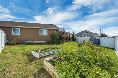 Tiny photo for 1097 W 850 S, Clearfield, UT 84015 (MLS # 2116609)