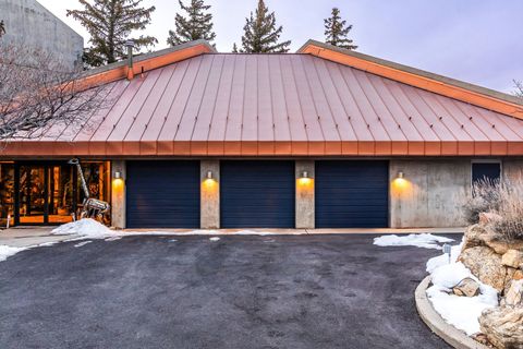 Tiny photo for 1360 GOLDEN WAY #92, Park City, UT 84060 (MLS # 2132678)