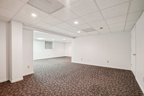 Tiny photo for 11243 S BLAKE CIR W, South Jordan, UT 84095 (MLS # 2147764)