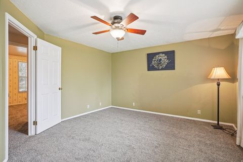 Tiny photo for 11243 S BLAKE CIR W, South Jordan, UT 84095 (MLS # 2147764)