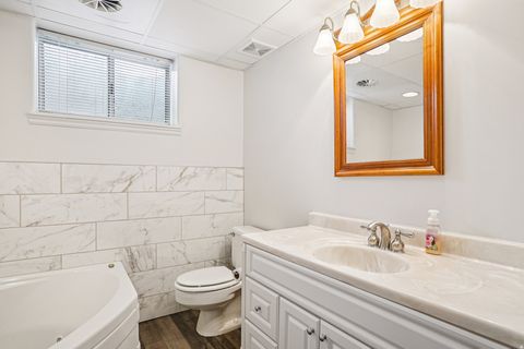 Tiny photo for 11243 S BLAKE CIR W, South Jordan, UT 84095 (MLS # 2147764)