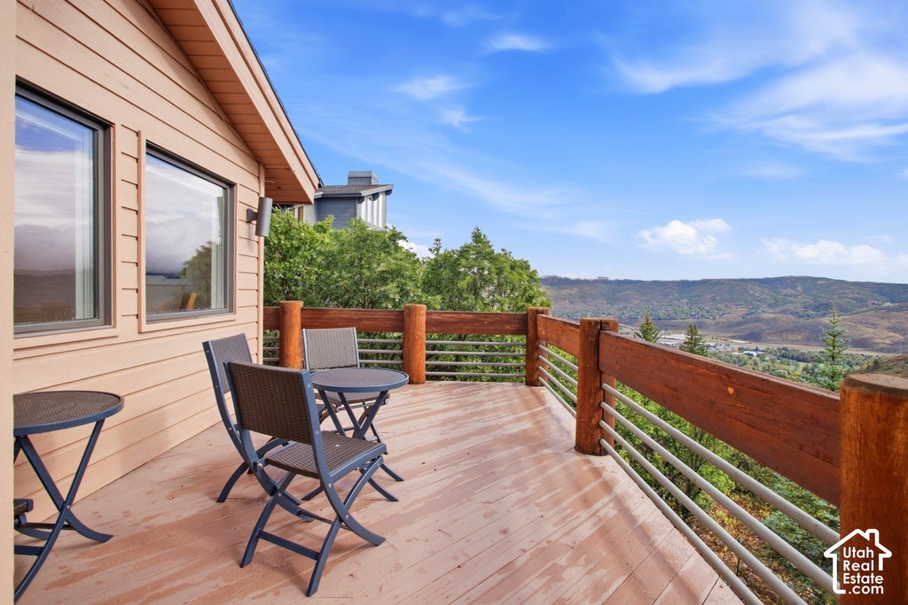 Photo of 7324 BUCKBOARD DR, Park City, UT 84098 (MLS # 2187147)