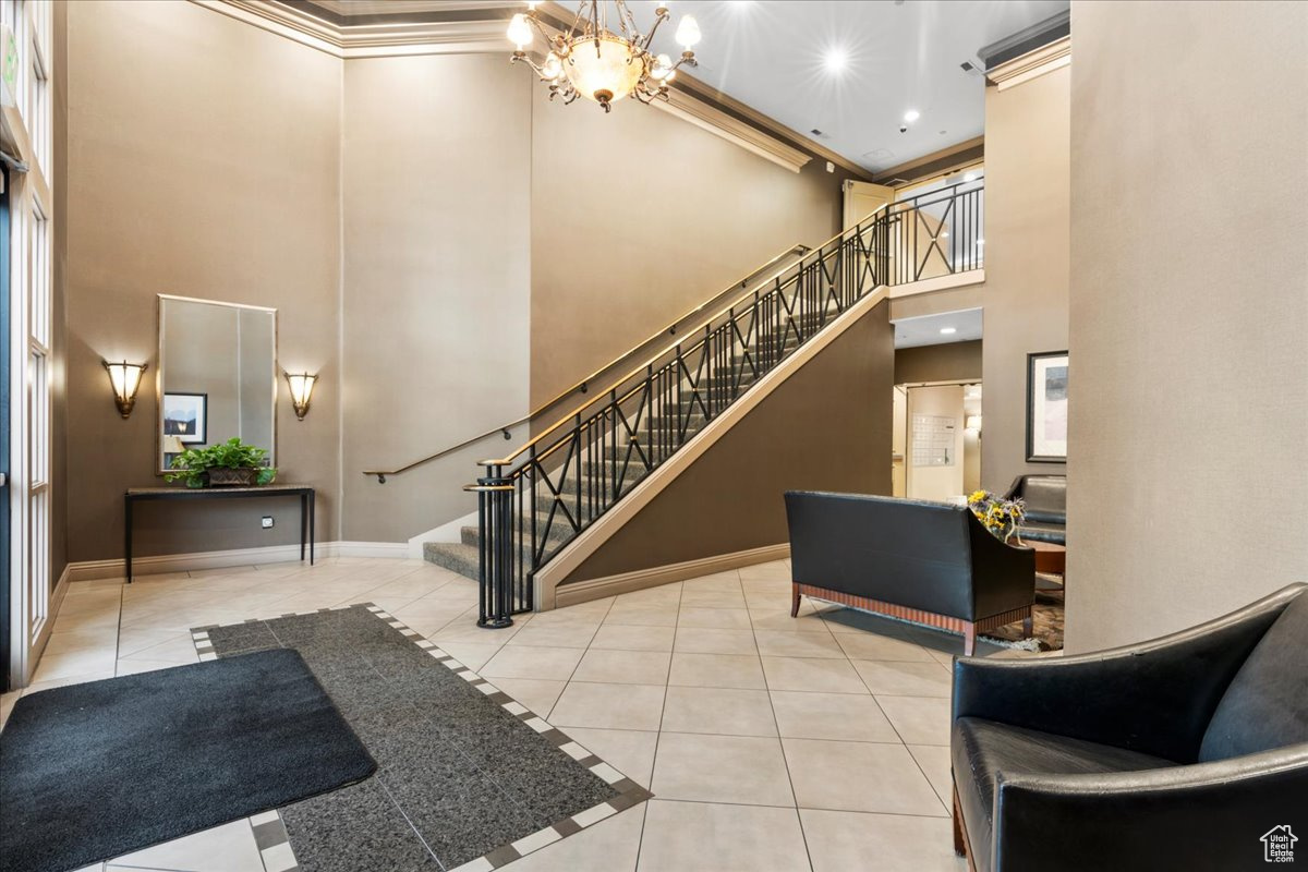 COUNTRY CLUB RIDGE CONDOMINIUMS - Residential